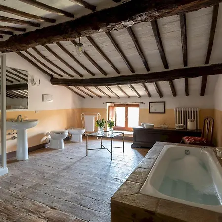 La Pizzichina 10, Emma Villa Todi