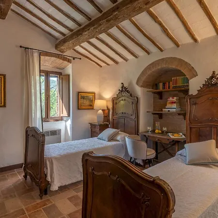 Villa La Pizzichina 10, Emma *