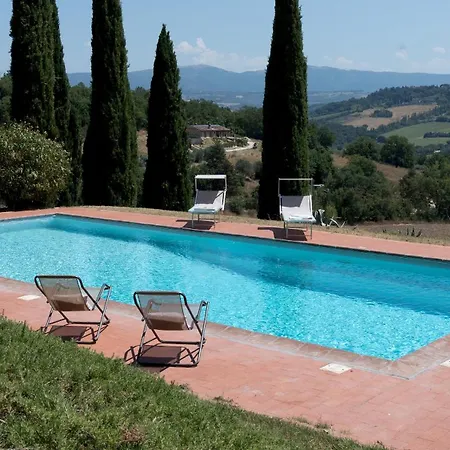 Villa La Pizzichina 10, Emma Todi